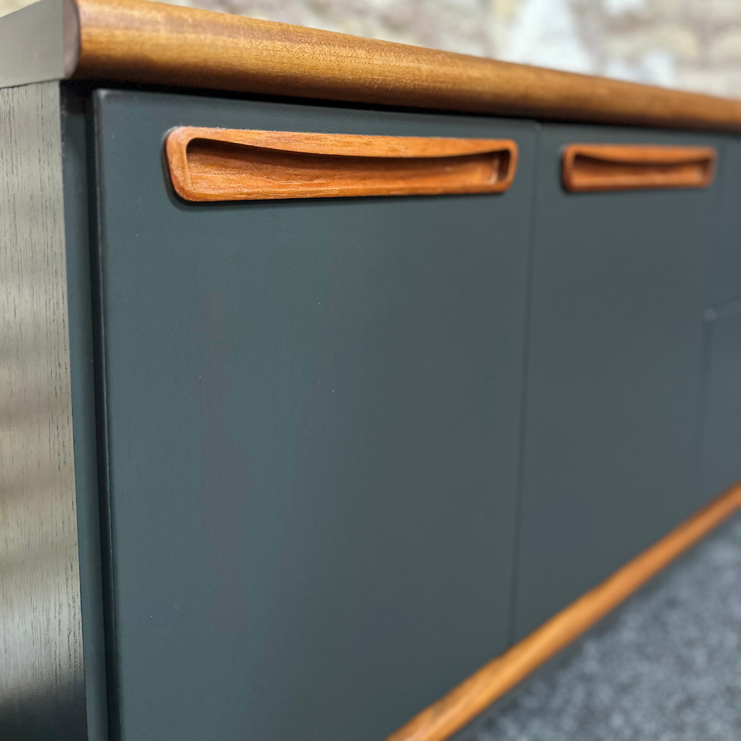 Sideboard