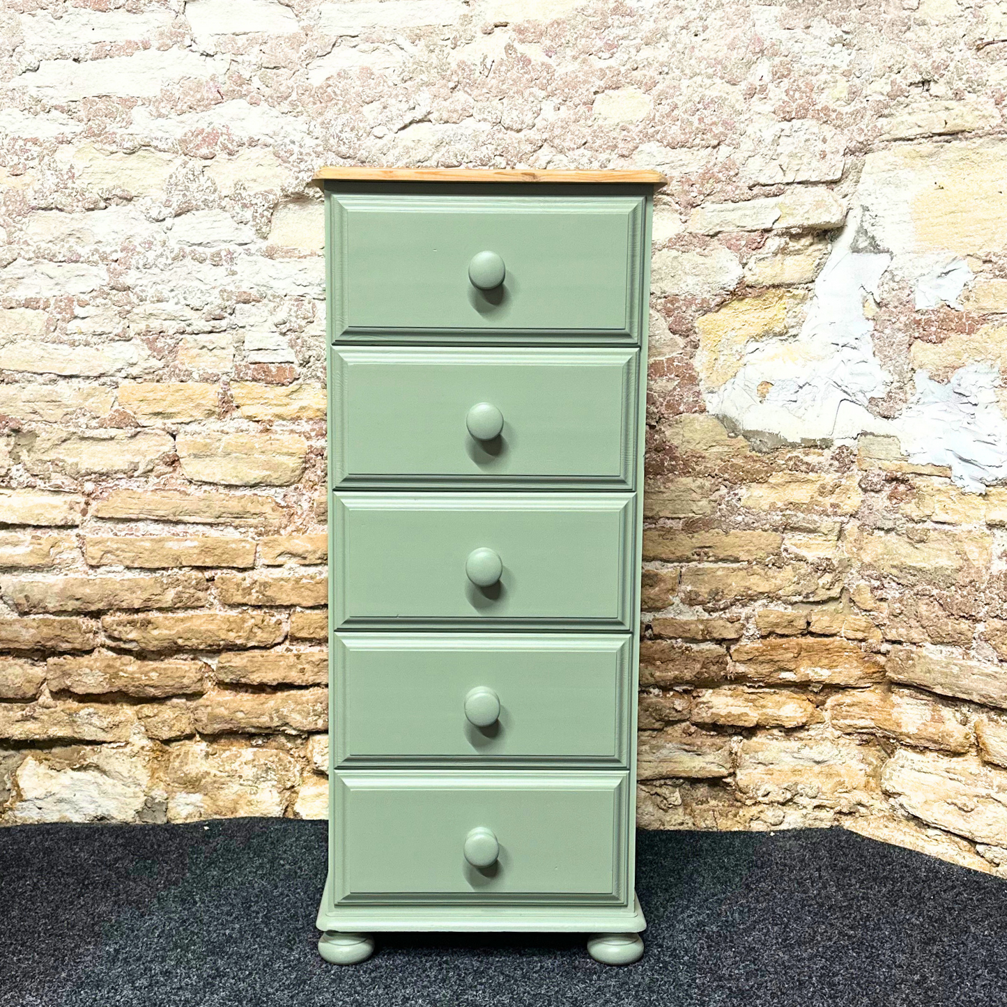 Tall Drawers / Tallboy